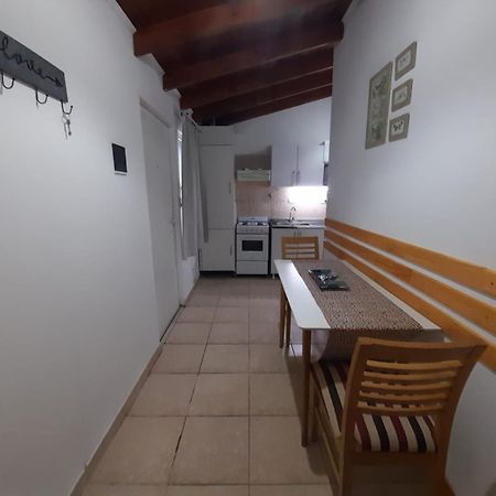 Monsenor Fagnano 592 "D" Apartment อูซัวยา ภายนอก รูปภาพ