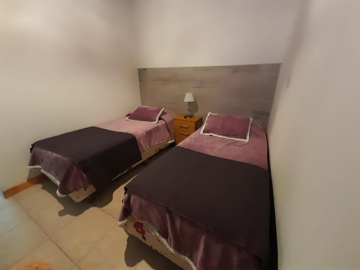 Monsenor Fagnano 592 "D" Apartment อูซัวยา ภายนอก รูปภาพ