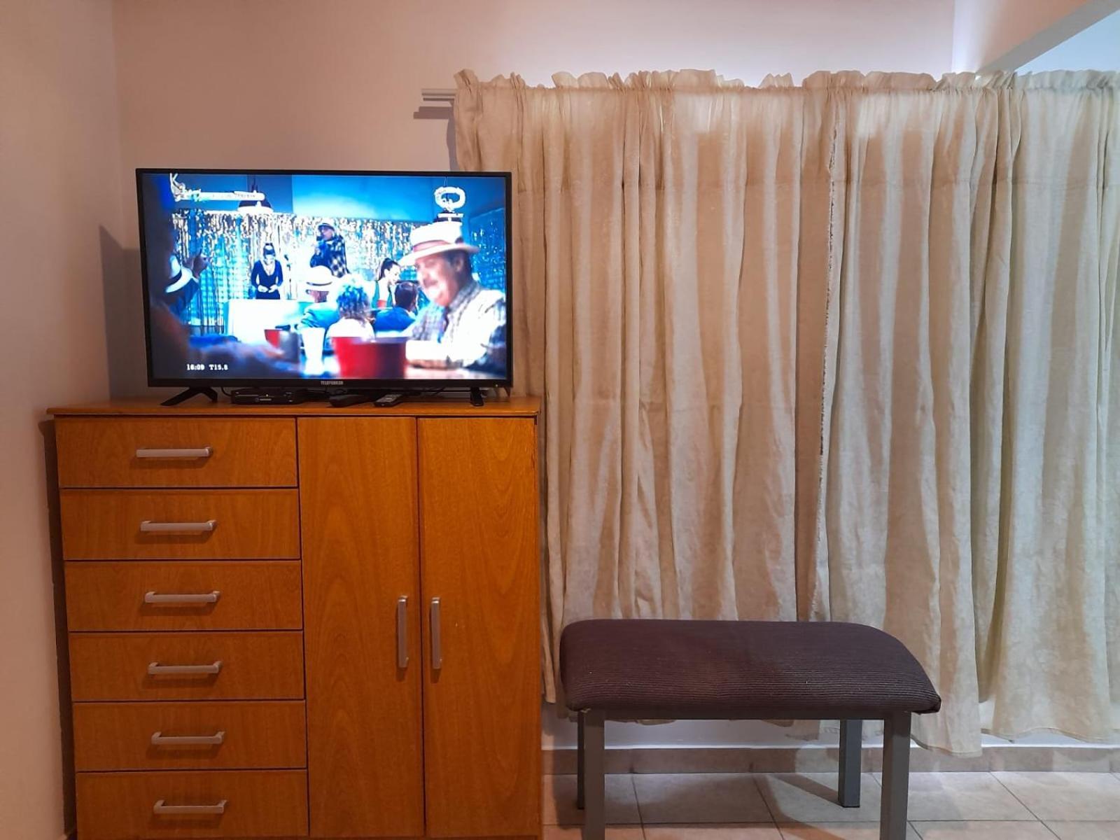 Monsenor Fagnano 592 "D" Apartment อูซัวยา ภายนอก รูปภาพ